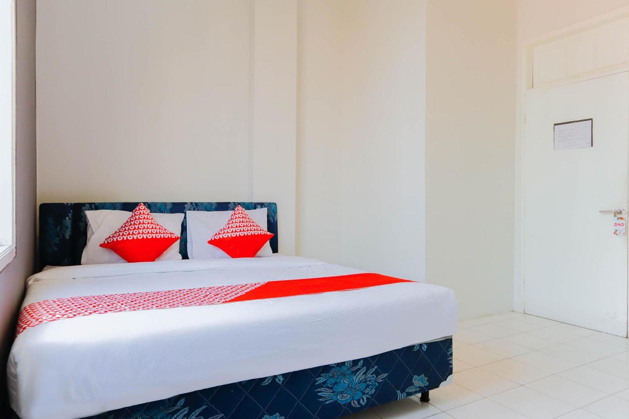 Oyo 1111 Pasar Baru Inn Jakarta Ngoại thất bức ảnh