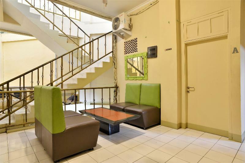 Oyo 1111 Pasar Baru Inn Jakarta Ngoại thất bức ảnh