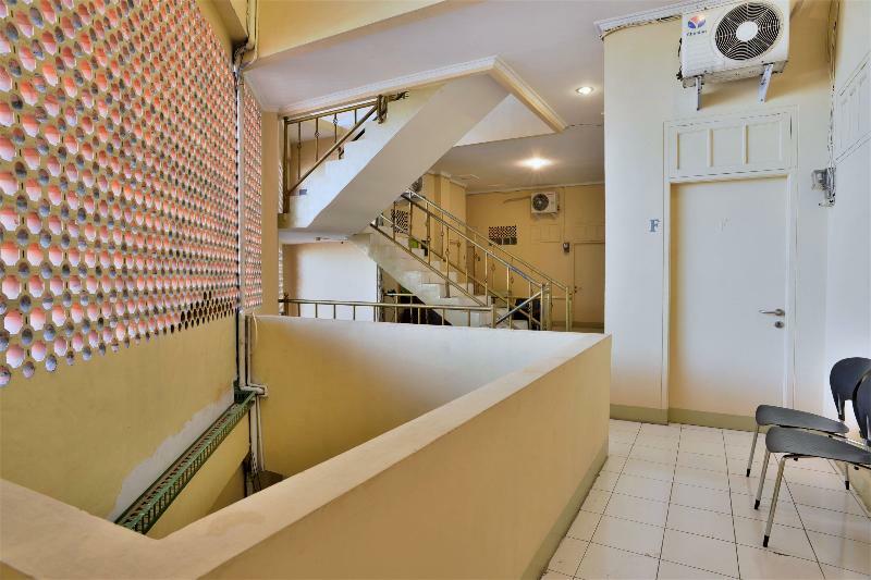 Oyo 1111 Pasar Baru Inn Jakarta Ngoại thất bức ảnh