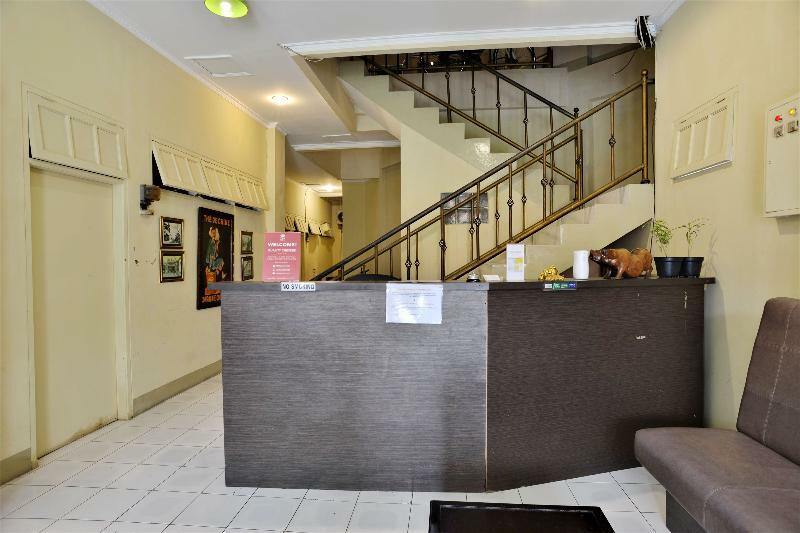 Oyo 1111 Pasar Baru Inn Jakarta Ngoại thất bức ảnh